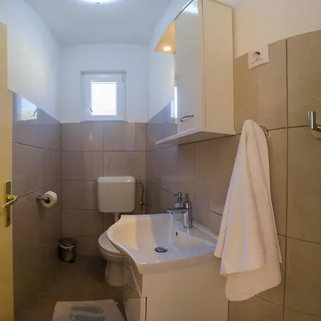 Saphire With Sea View Apartment *