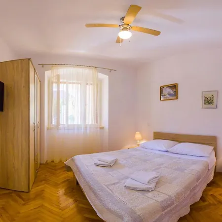 Saphire With Sea View Apartment *